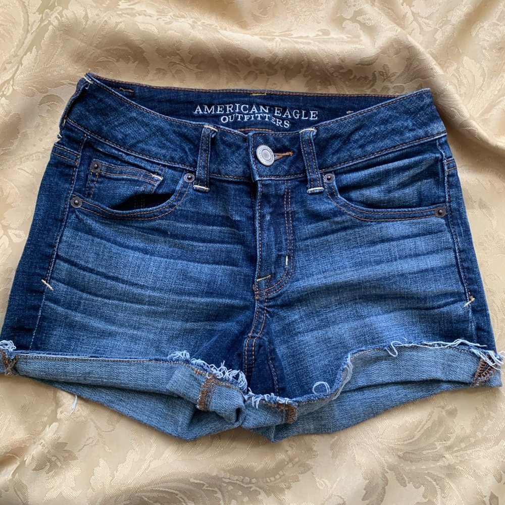 American Eagle Short Shorts